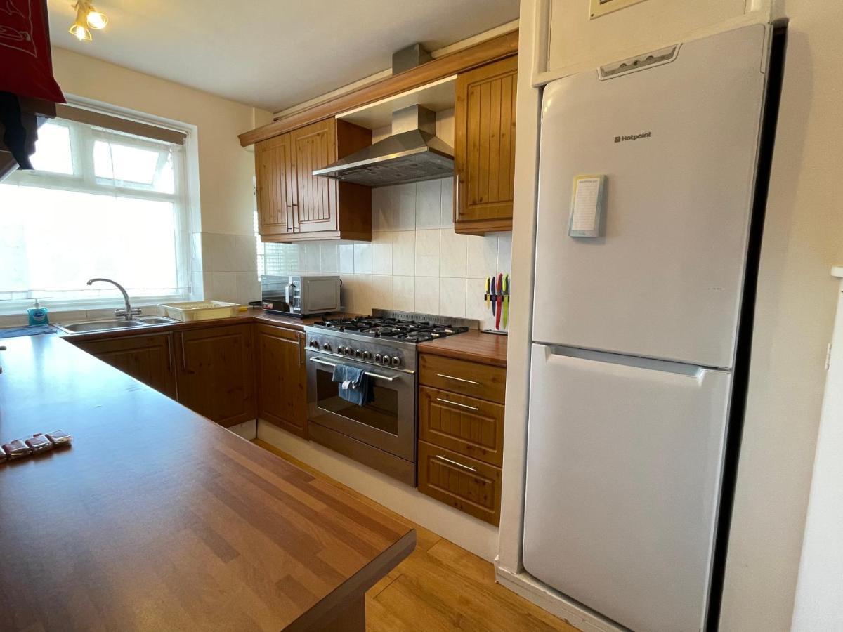 2 Bedrooms 2 Stations London Kültér fotó
